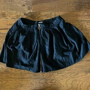 Hot Topic Zipper Skirt
